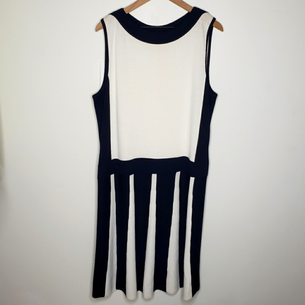 St. John Black and White Sleeveless Midi Dress